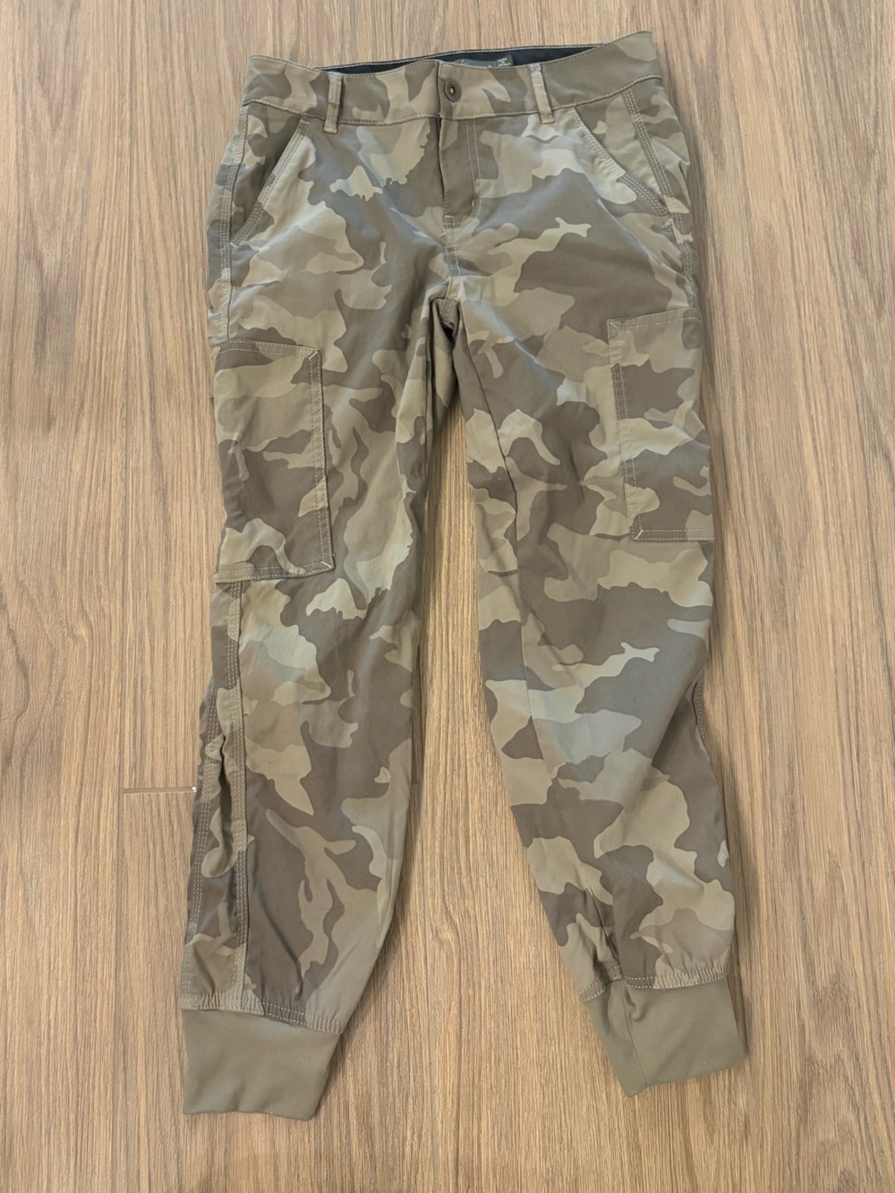 Prana women’s Camo Cargo Pants